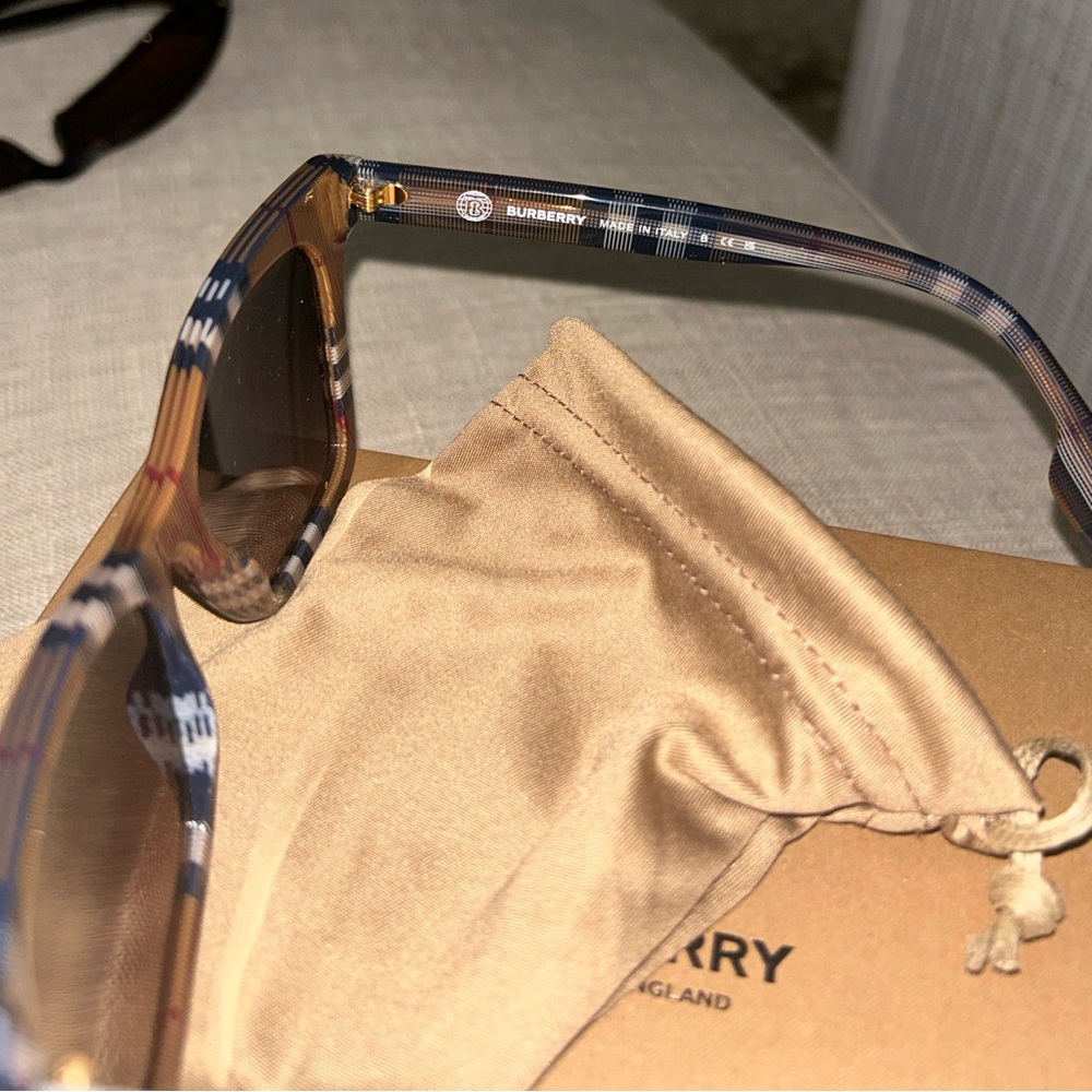 Burberry Elsa Sunglasses